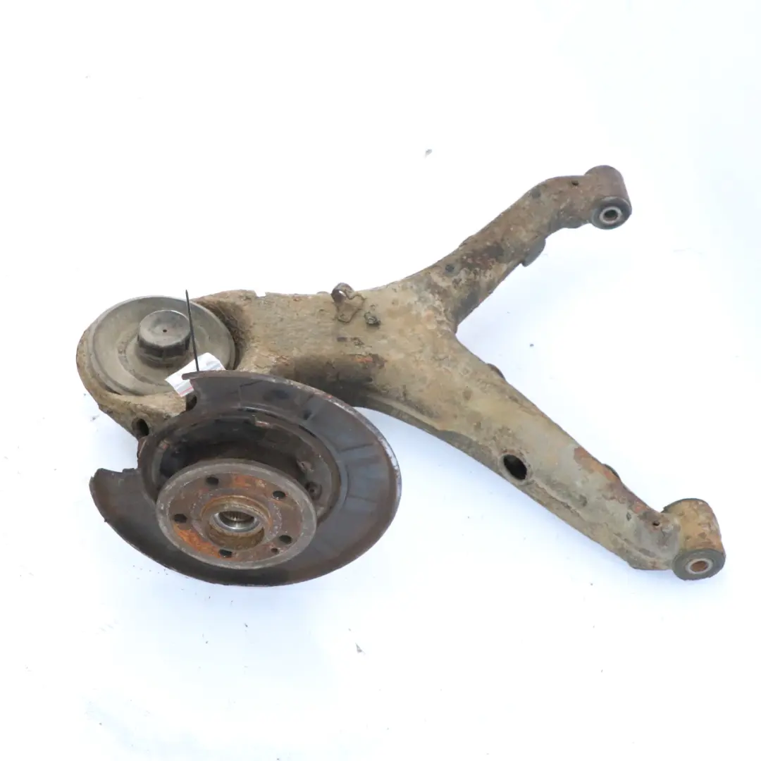 Mercedes Vito W639 Cubo de Rueda Trasera Derecha Suspensión Pierna Rueda Eje - SKU A6393508805-2 - Número de pieza A6393508805