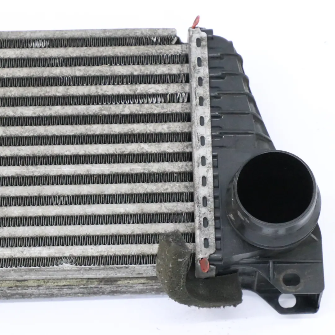 OM651 Diesel Intake Charge Air Cooler to Intercooler Mercedes Vito W639 with Part number A6395011301 Intercooler Mercedes Vito W639 OM651 Diesel Intake Charge Air Cooler - SKU A6395011301 - Part number A6395011301