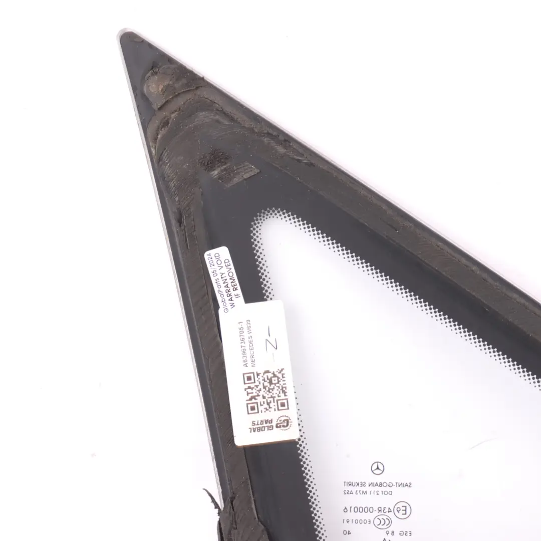 Ventana Lateral Delantera Izquierda Cristal Triangular AS2 para Mercedes Vito W639 con número de pieza A6396736705 Mercedes Vito W639 Ventana Lateral Delantera Izquierda Cristal Triangular AS2 - SKU A6396736705-1 - Número de pieza A6396736705