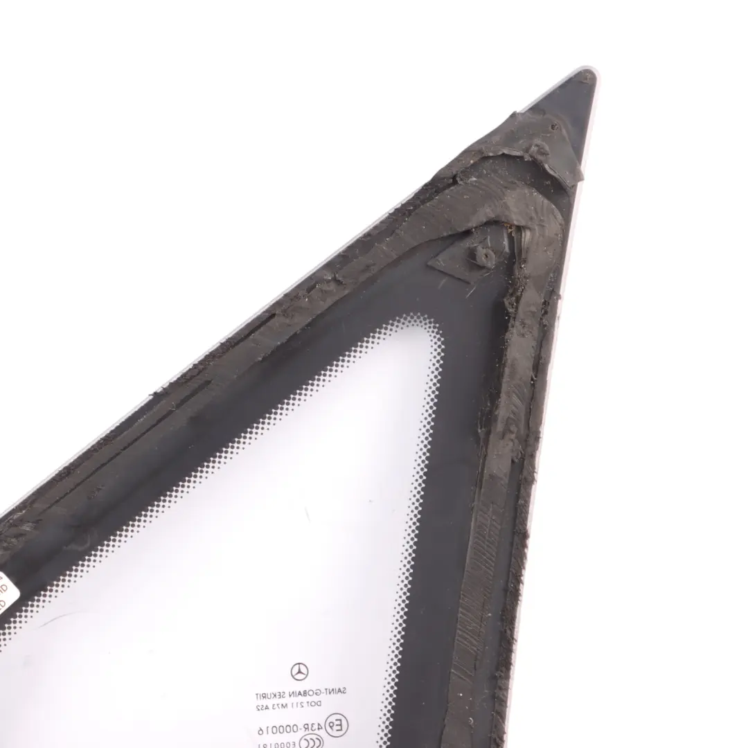 Side Window Mercedes Vito W639 Front Right O/S Fixed Triangle Glass AS2 to with Part number A6396736805 Side Window Mercedes Vito W639 Front Right O/S Fixed Triangle Glass AS2 - SKU A6396736805-1 - Part number A6396736805