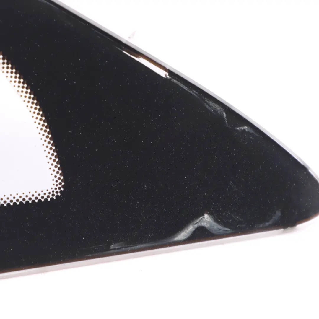 Side Window Mercedes Vito W639 Front Right O/S Fixed Triangle Glass AS2 to with Part number A6396736805 Side Window Mercedes Vito W639 Front Right O/S Fixed Triangle Glass AS2 - SKU A6396736805-1 - Part number A6396736805