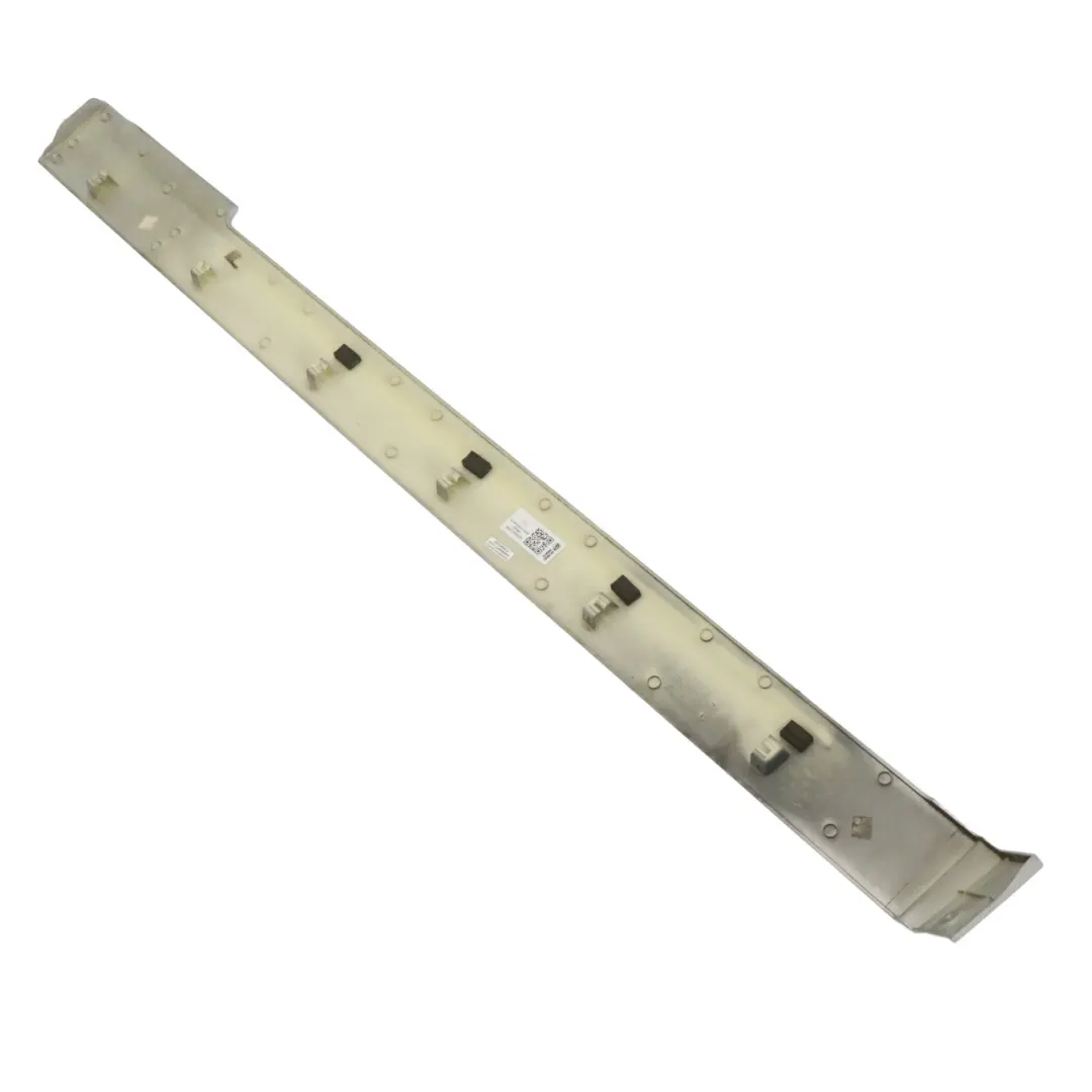 Mercedes W639 Panel de puerta corredera derecha Plata Brillante 9744 - SKU A6396913308-BRS2 - Número de pieza A6396913308