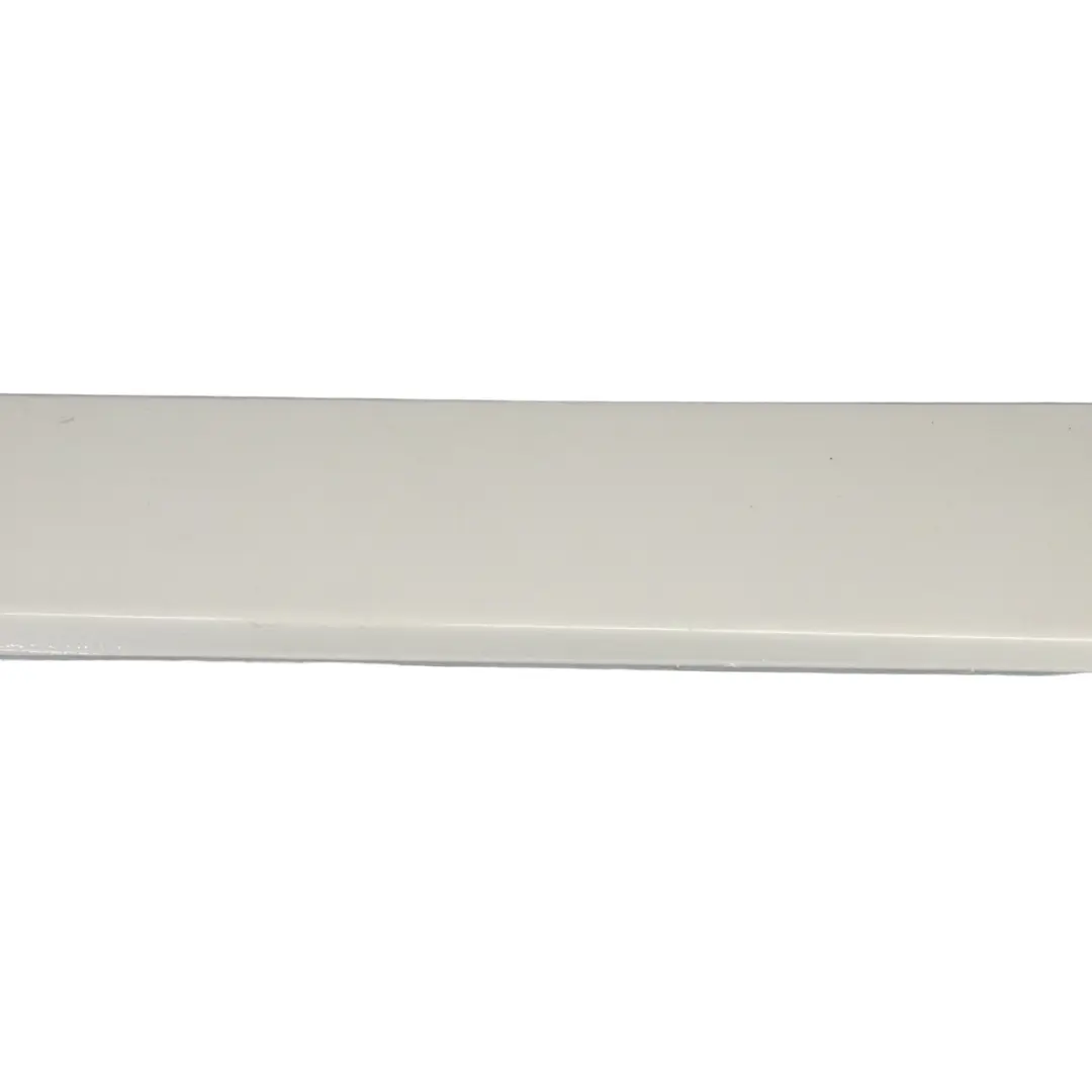 Mercedes W639 Rail Trim Panel Porte coulissante droite Argent Brillant 9744 - SKU A6396913308-BRS2 - Numéro de pièce A6396913308