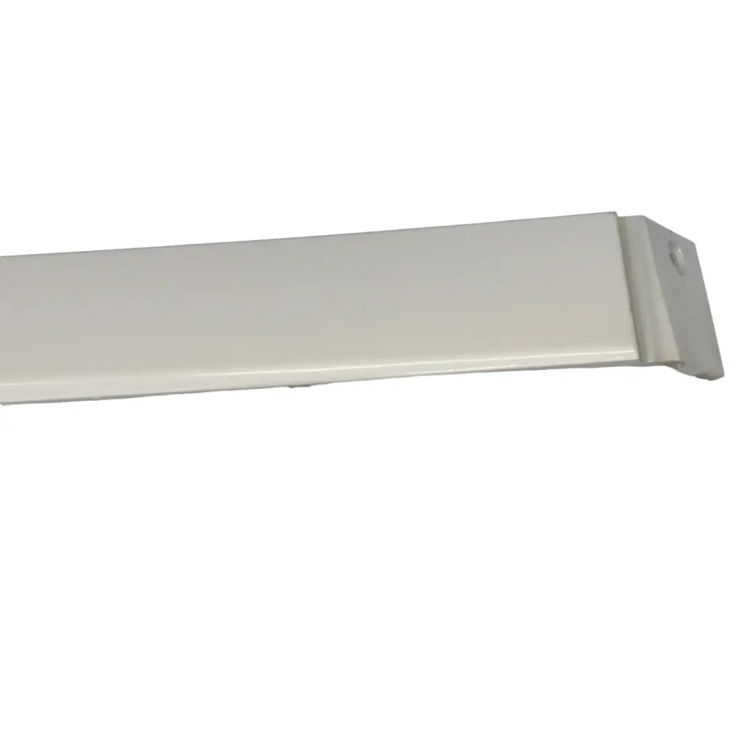 Panel de puerta corredera derecha Plata Brillante 9744 para Mercedes W639 con número de pieza A6396913308 Mercedes W639 Panel de puerta corredera derecha Plata Brillante 9744 - SKU A6396913308-BRS2 - Número de pieza A6396913308