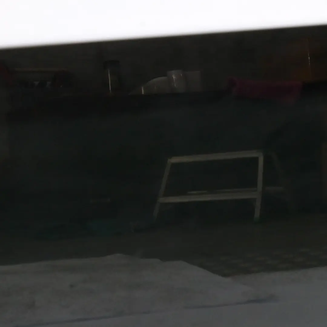 Hinten Rechts Schiebetür Fenster Glas AS3 für Mercedes Vito Viano W639 mit Teilenummer A6397350909 Mercedes Vito Viano W639 Hinten Rechts Schiebetür Fenster Glas AS3 - SKU A6397351109 - Teilenummer A6397350909