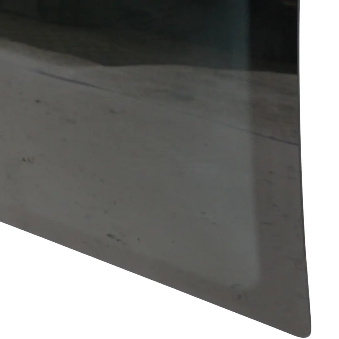 Hinten Rechts Schiebetür Fenster Glas AS3 für Mercedes Vito Viano W639 mit Teilenummer A6397350909 Mercedes Vito Viano W639 Hinten Rechts Schiebetür Fenster Glas AS3 - SKU A6397351109 - Teilenummer A6397350909