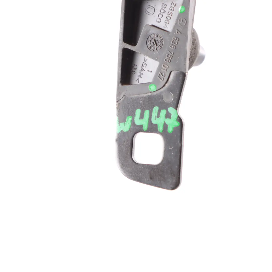 Mercedes W447 Porte coulissante arrière droite Rail supérieur - SKU A6397580127 - Numéro de pièce A6397580127