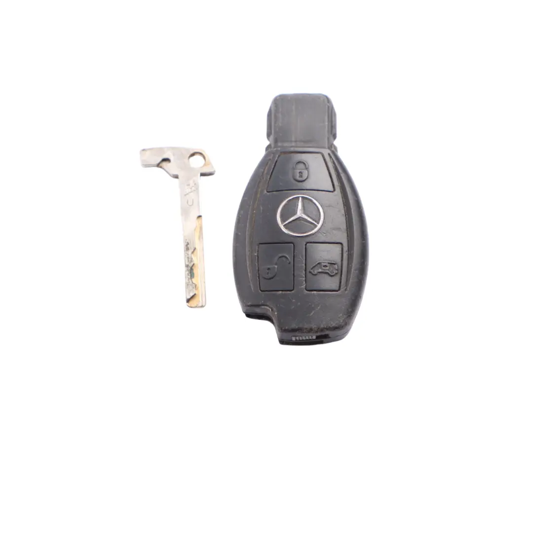  Remote Key Mercedes W639 Vito Viano Radio Alarm Fob Button - SKU A6397662106-1 - Part number A6397662106