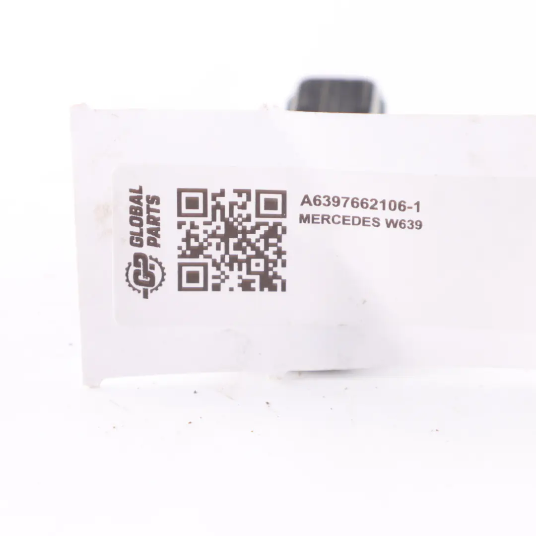  Remote Key Mercedes W639 Vito Viano Radio Alarm Fob Button - SKU A6397662106-1 - Part number A6397662106