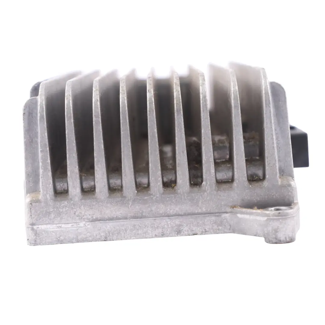 Sound-Audio-Verstärker-Steuergerät-Modul für Mercedes Vito W639 mit Teilenummer A6398201689 Mercedes Vito W639 Sound-Audio-Verstärker-Steuergerät-Modul - SKU A6398201689 - Teilenummer A6398201689