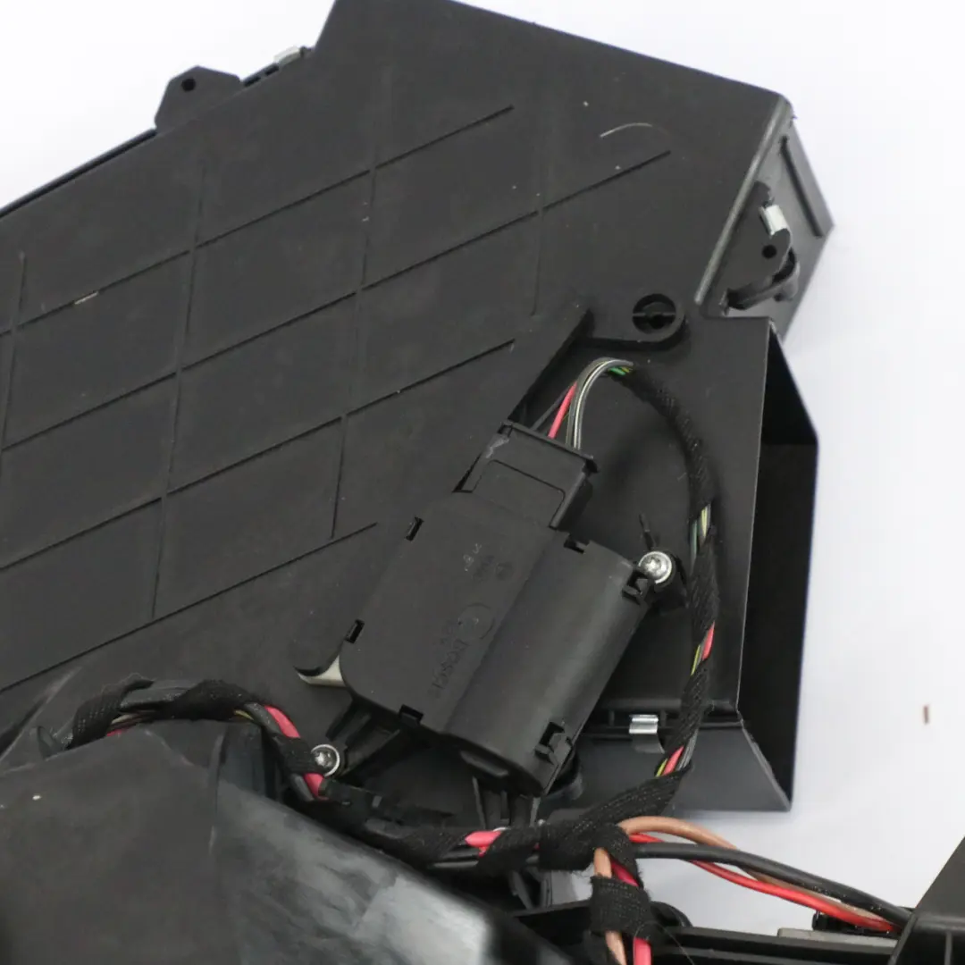 Blower A/C Air Conditioning System A0008358004 to Mercedes W639 Rear with Part number A6398302360 Mercedes W639 Rear Blower A/C Air Conditioning System A0008358004 - SKU A6398302360 - Part number A6398302360