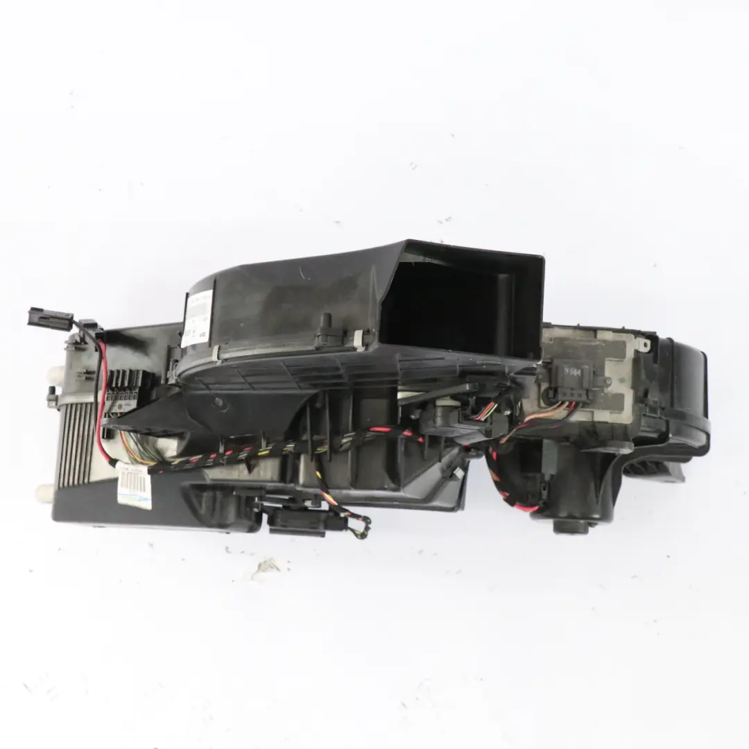 Mercedes W639 Sistema di climatizzazione con soffiante posteriore A0008358004 - SKU A6398302360 - Numero di parte A6398302360