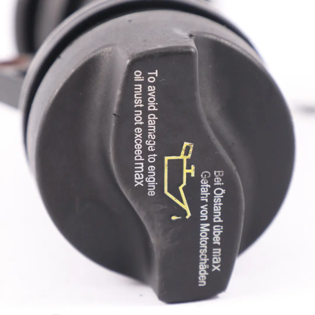 Ölein Füll Stutzen Mercedes Sprinter W906 W907 OM642 Ölein Füll für mit Teilenummer A6420108107 Ölein Füll Stutzen Mercedes Sprinter W906 W907 OM642 Ölein Füll - SKU A6420108107 - Teilenummer A6420108107