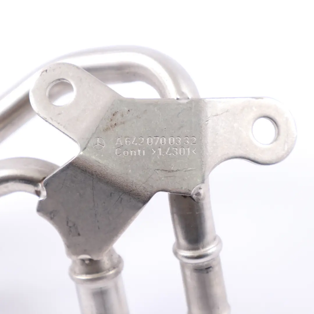 Tuyau Filtre Carburant Mercedes W204 W212 OM642 Rail Connexion pour à propos du numéro de pièce A6420700332 Tuyau Filtre Carburant Mercedes W204 W212 OM642 Rail Connexion - SKU A6420700332-1 - Numéro de pièce A6420700332
