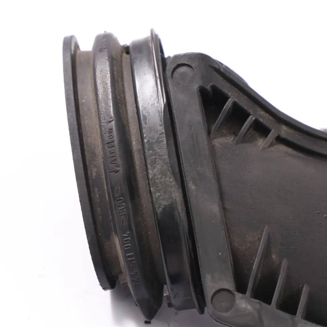 Turbocompressore Mercedes X164 W212 W221 OM642 Ingresso aspirazione per con numero di parte A6420901742 Turbocompressore Mercedes X164 W212 W221 OM642 Ingresso aspirazione - SKU A6420901742-1 - Numero di parte A6420901742