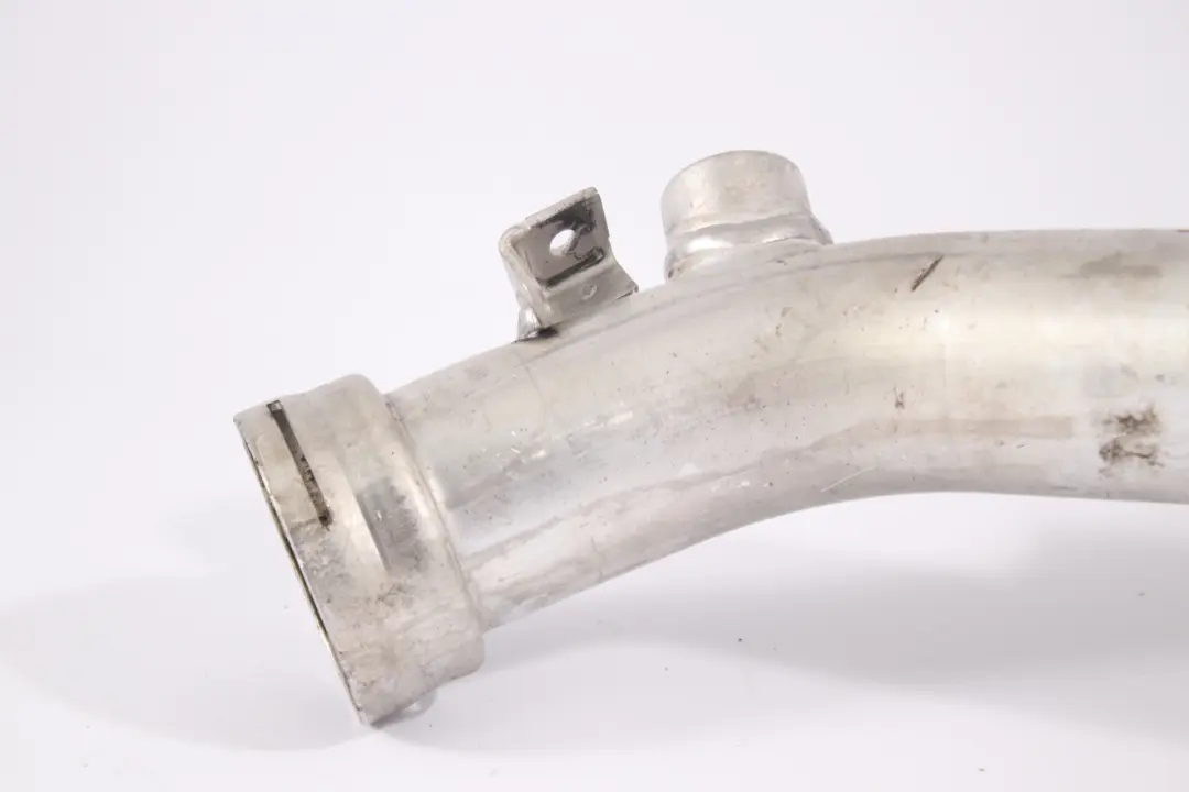 Luft Einlass Lade Luft Rohr Schlauch für Mercedes W166 mit Teilenummer A6420908937 Mercedes W166 Luft Einlass Lade Luft Rohr Schlauch - SKU A6420908937 - Teilenummer A6420908937