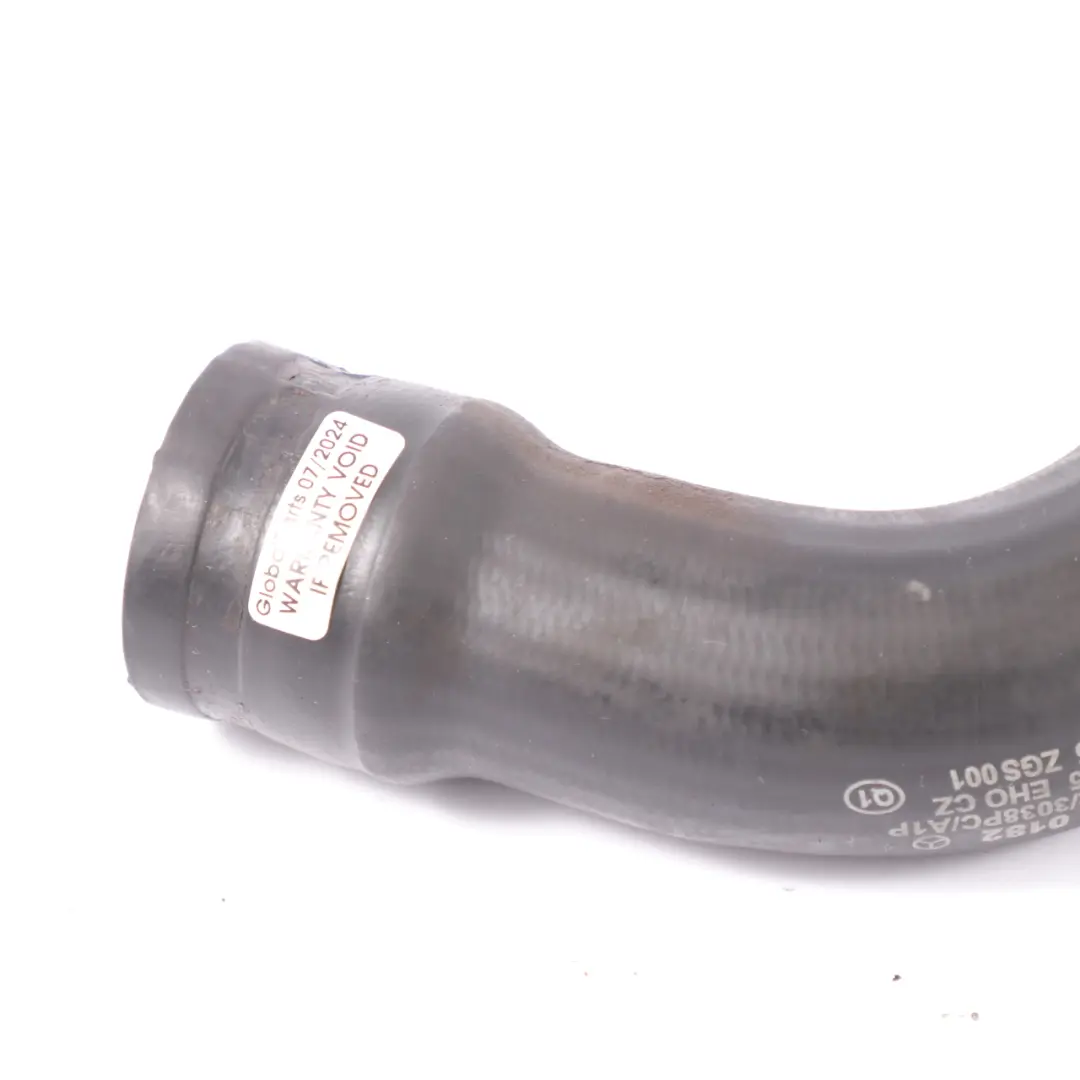 Mercedes W639 Raccord de conduite d'eau Tuyau - SKU A6422030182 - Numéro de pièce A6422030182