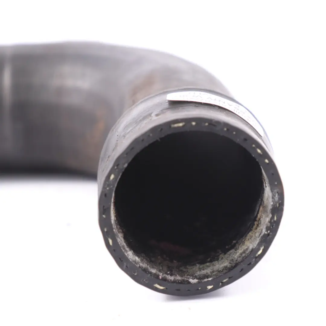 Mercedes W639 Raccord de conduite d'eau Tuyau - SKU A6422030182 - Numéro de pièce A6422030182