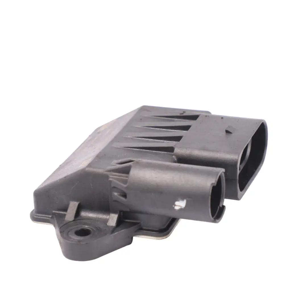 OM642 Glow Plug Relay Unit Control Module to Mercedes W203 W204 W212 with Part number A6429002700 Mercedes W203 W204 W212 OM642 Glow Plug Relay Unit Control Module - SKU A6429002700 - Part number A6429002700