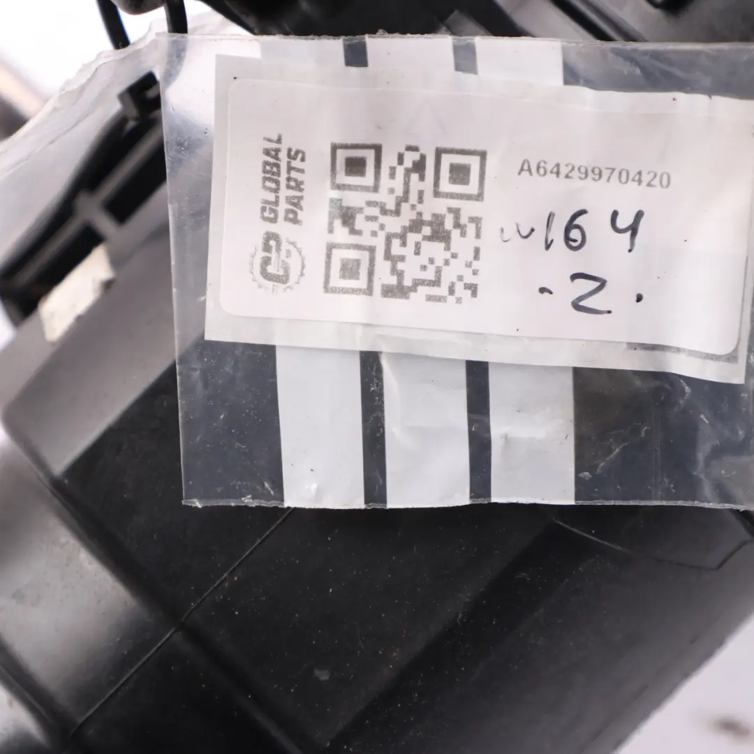 Lufteinlass Rohr Ladeluftkühler Schlauch für Mercedes W164 mit Teilenummer A6429970420 Mercedes W164 Lufteinlass Rohr Ladeluftkühler Schlauch - SKU A6429970420 - Teilenummer A6429970420