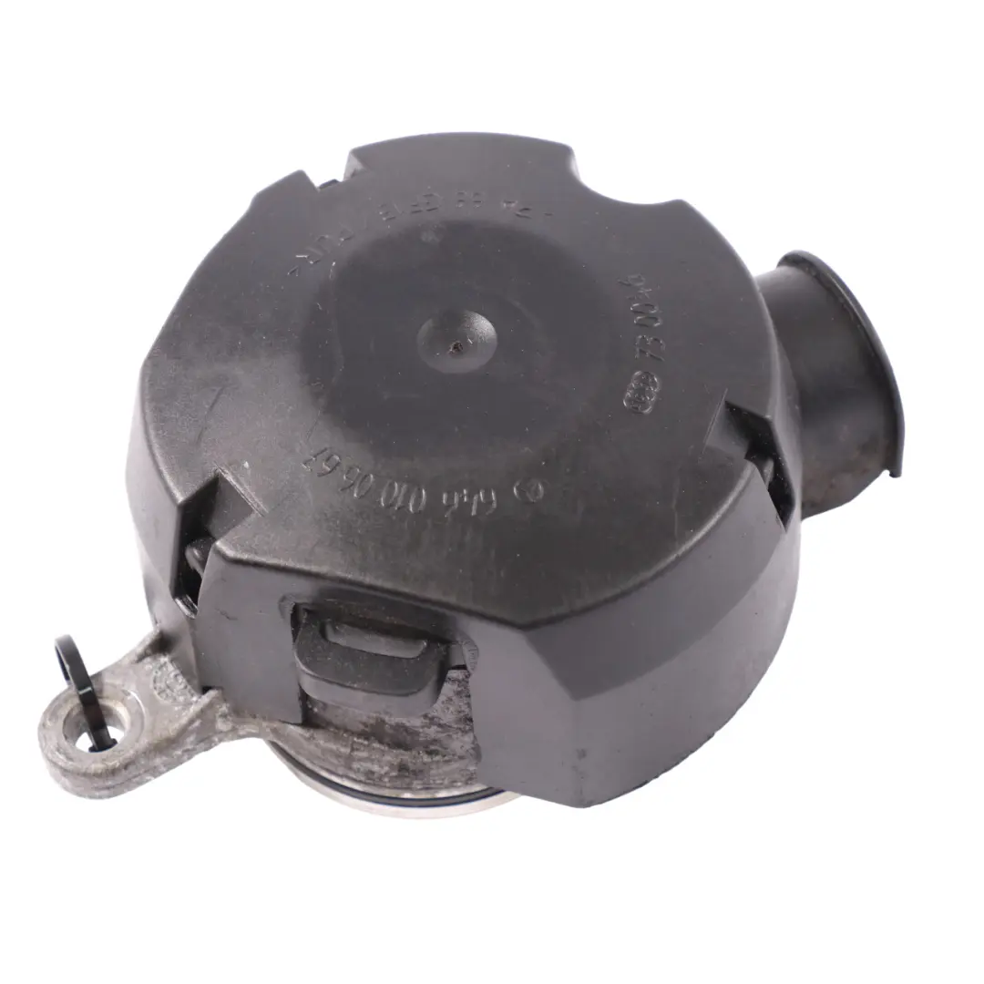 E220 Diesel OM646 Engine Breather Valve Oil Separator to Mercedes W211 with Part number A6460100091 Mercedes W211 E220 Diesel OM646 Engine Breather Valve Oil Separator - SKU A6460100091 - Part number A6460100091