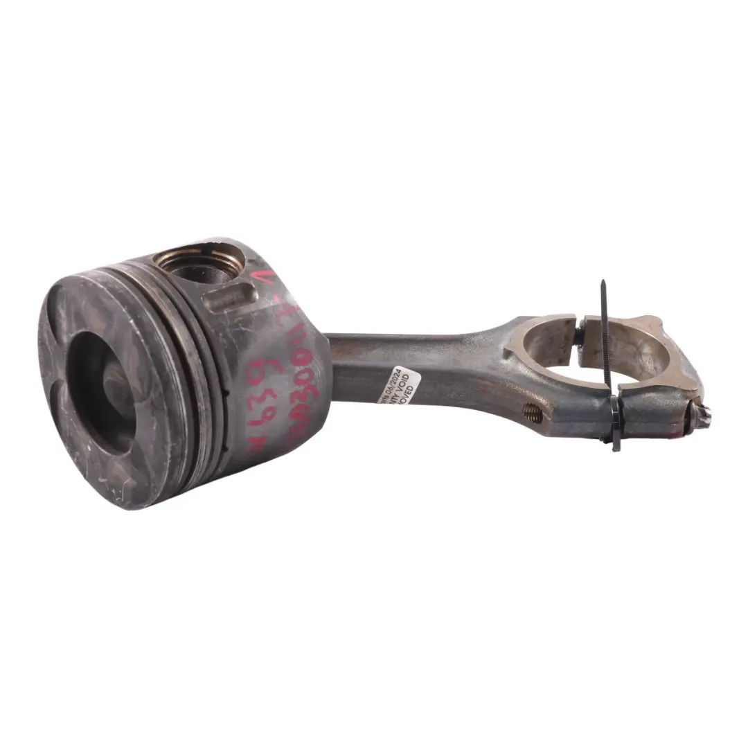  Motor Mercedes W639 Diesel OM646 Biela Pistón Biela - SKU A6460300117-1 - Número de pieza A6460300117