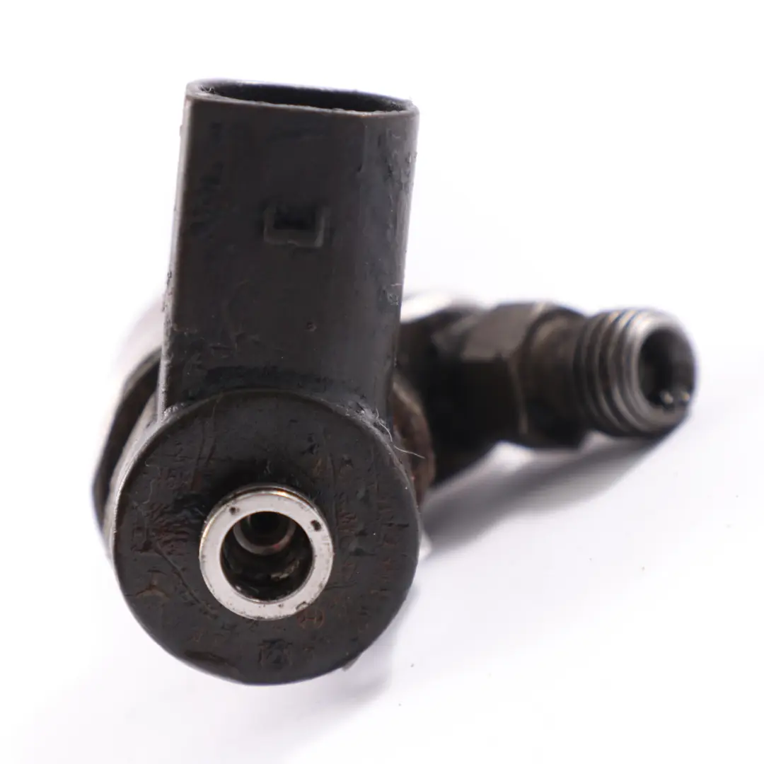 OM646 646982 646983 Iniettore carburante per Mercedes W639 Diesel con numero di parte A6460700487 Mercedes W639 Diesel OM646 646982 646983 Iniettore carburante - SKU A6460700487-1 - Numero di parte A6460700487