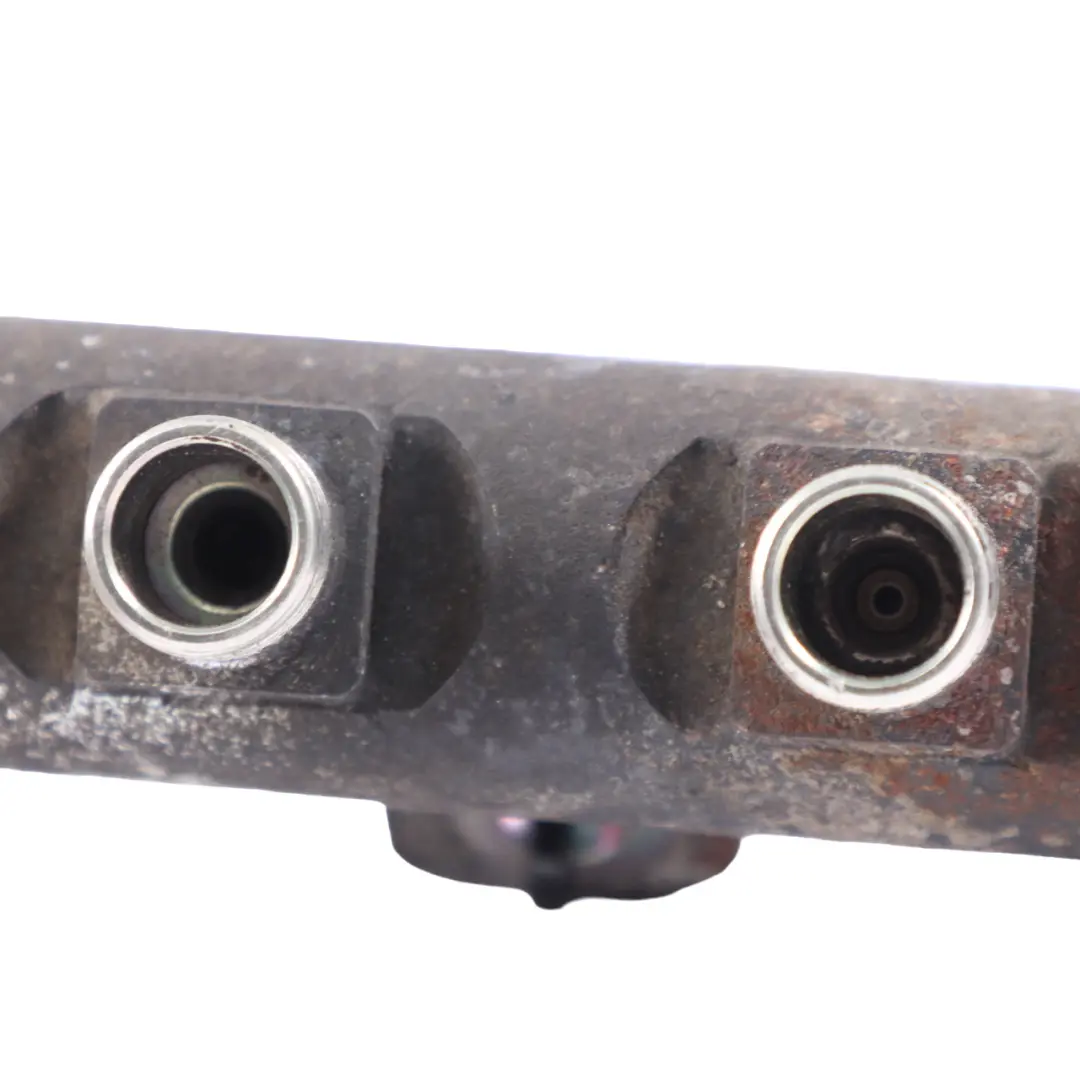 OM646 Linea pressione iniettori carburante per Mercedes W639 W906 con numero di parte A6460701895 Mercedes W639 W906 OM646 Linea pressione iniettori carburante - SKU A6460701895-1 - Numero di parte A6460701895