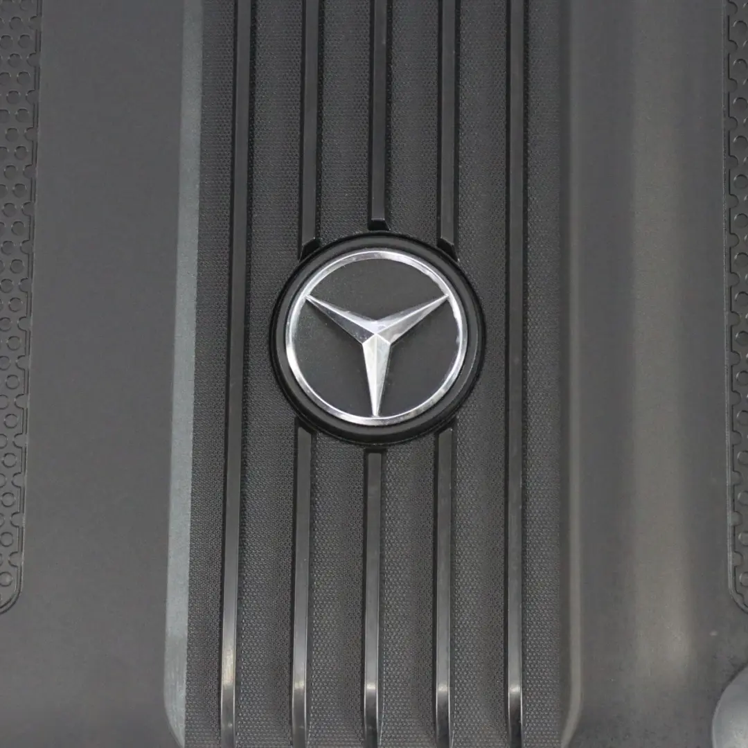  Tapa Motor Mercedes W204 W207 W212 OM651 Diesel Panel Acústico - SKU A6510101467-2 - Número de pieza A6510101467
