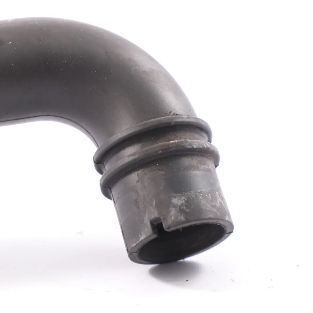 Mercedes Sprinter W910 OM651 Collo di riempimento olio Tubo testa - SKU A6510106621-1 - Numero di parte A6510106621