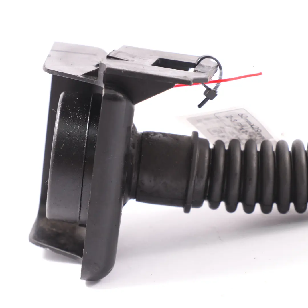 OM651 Huile Remplisseur Cylindre Tête pour Mercedes Sprinter W910 à propos du numéro de pièce A6510106621 Mercedes Sprinter W910 OM651 Huile Remplisseur Cylindre Tête - SKU A6510106621-1 - Numéro de pièce A6510106621