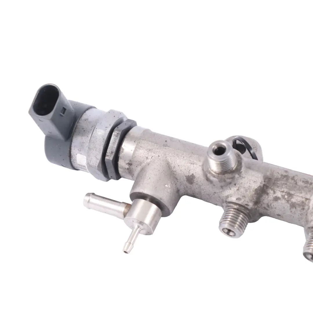 Mercedes Vito W447 OM651 Kraftstoffverteilerleiste Rail - SKU A6510701695 - Teilenummer A6510701695