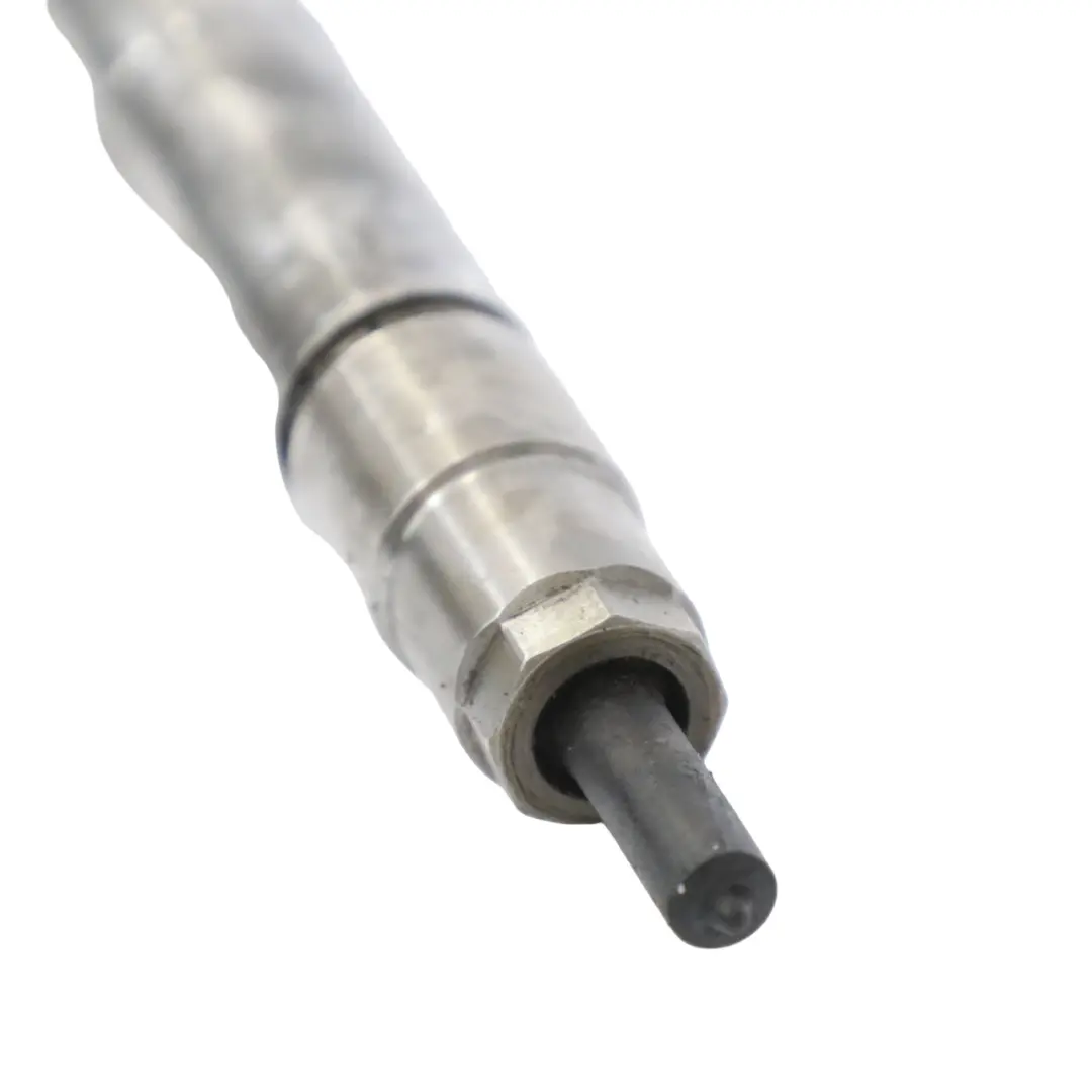 OM651 Diesel Fuel Injector Injection Nozzle to Mercedes Vito W447 with Part number A6510703187 Mercedes Vito W447 OM651 Diesel Fuel Injector Injection Nozzle - SKU A6510703187 - Part number A6510703187