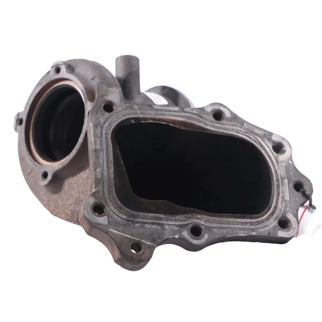 W207 W212 OM651 Obudowa turbosprężarki Strona Wydechowa do Mercedes W204 o numerze A6510906180 Mercedes W204 W207 W212 OM651 Obudowa turbosprężarki Strona Wydechowa - SKU A6510906180-2 - Numer Części A6510906180