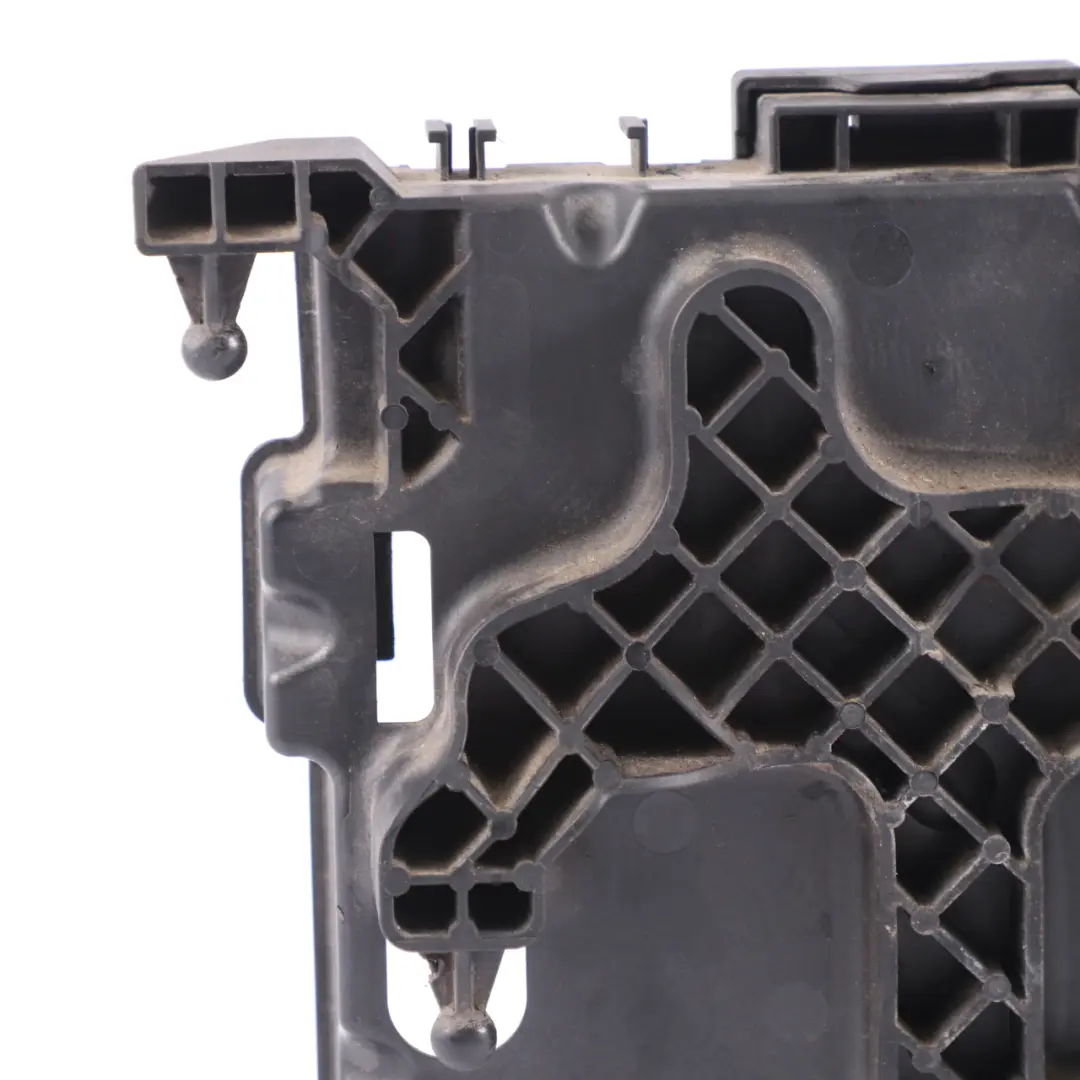 Mercedes Sprinter W910 ECU Halterung Steuergerät Modul A6511400300 - SKU A6511400800-1 - Teilenummer A6511400800
