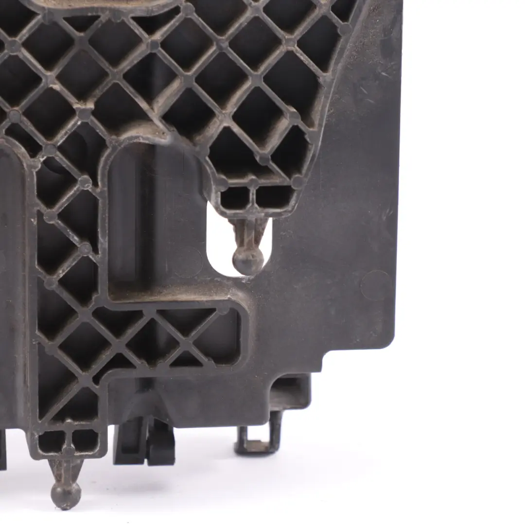 ECU Support Unité de contrôle Module Support A6511400300 pour Mercedes Sprinter W910 à propos du numéro de pièce A6511400800 Mercedes Sprinter W910 ECU Support Unité de contrôle Module Support A6511400300 - SKU A6511400800-1 - Numéro de pièce A6511400800