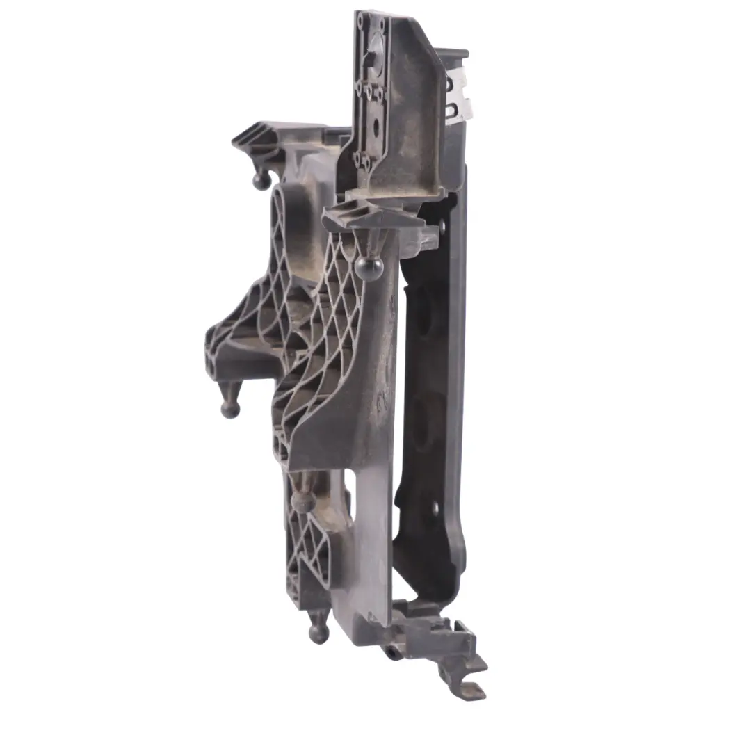 staffa unità di controllo modulo supporto A6511400300 per Mercedes Sprinter W910 con numero di parte A6511400800 Mercedes Sprinter W910 staffa unità di controllo modulo supporto A6511400300 - SKU A6511400800-1 - Numero di parte A6511400800