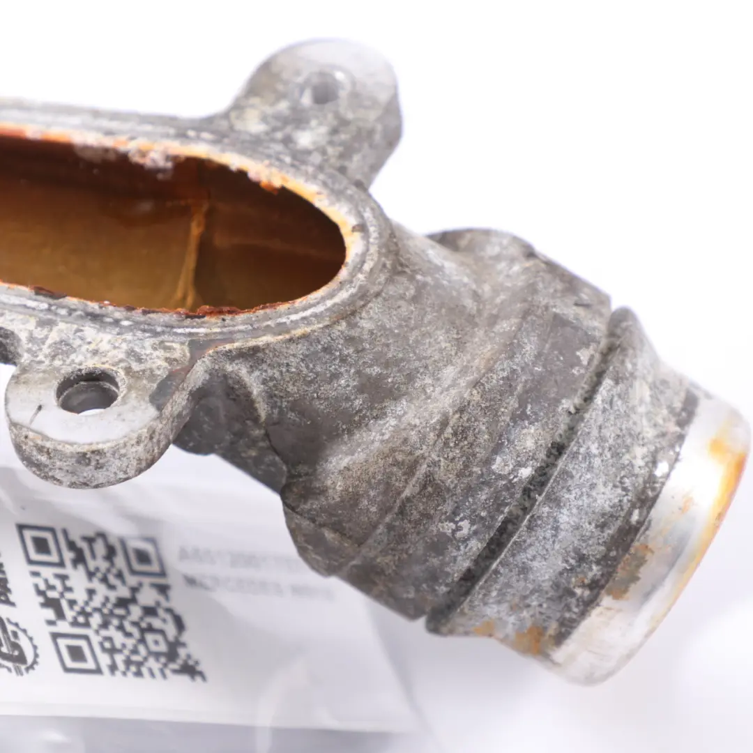 OM651 Pompa acqua circolazione refrigerante A6512001607 per Mercedes W910 Diesel con numero di parte A6512001707 Mercedes W910 Diesel OM651 Pompa acqua circolazione refrigerante A6512001607 - SKU A6512001707-1 - Numero di parte A6512001707