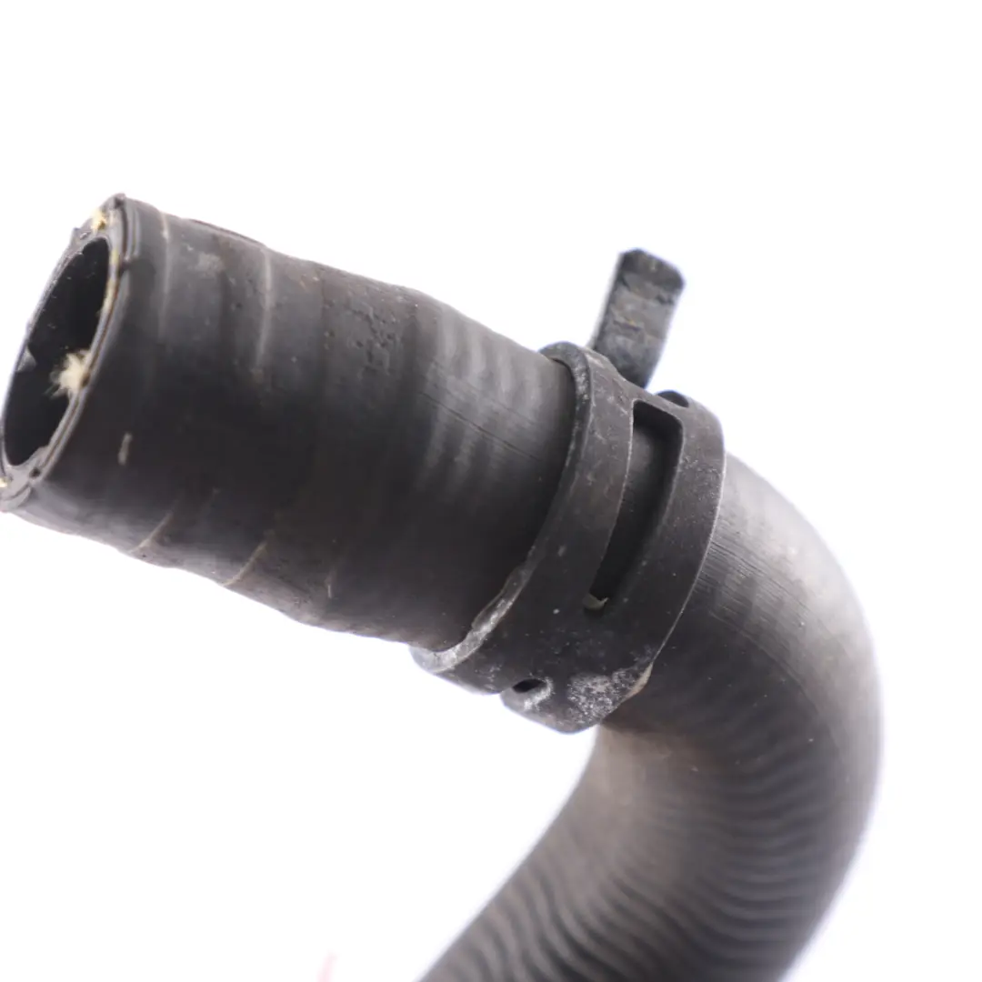 Tubo flessibile Linea radiatore EGR OM651 Diesel per Mercedes Vito W639 con numero di parte A6512002300 Mercedes Vito W639 Tubo flessibile Linea radiatore EGR OM651 Diesel - SKU A6512002300 - Numero di parte A6512002300