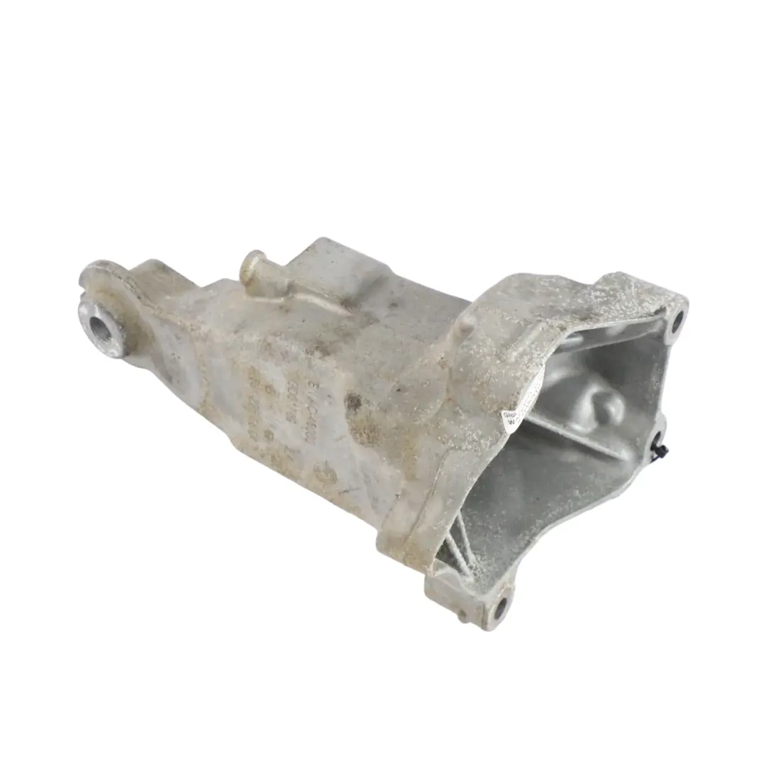Mercedes Vito W447 OM651 Engine Mount Right O/S Holder Bracket - SKU A6512235804 - Part number A6512235804