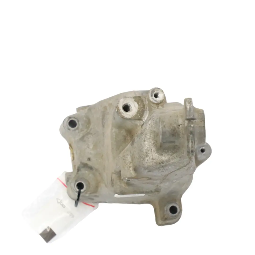 OM651 Wspornik Mocowanie Łapa Silnika Prawa do Mercedes Vito W447 o numerze A6512235804 Mercedes Vito W447 OM651 Wspornik Mocowanie Łapa Silnika Prawa - SKU A6512235804 - Numer Części A6512235804