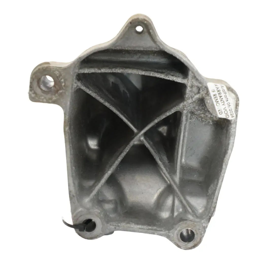 OM651 Wspornik Mocowanie Łapa Silnika Prawa do Mercedes Vito W447 o numerze A6512235804 Mercedes Vito W447 OM651 Wspornik Mocowanie Łapa Silnika Prawa - SKU A6512235804 - Numer Części A6512235804