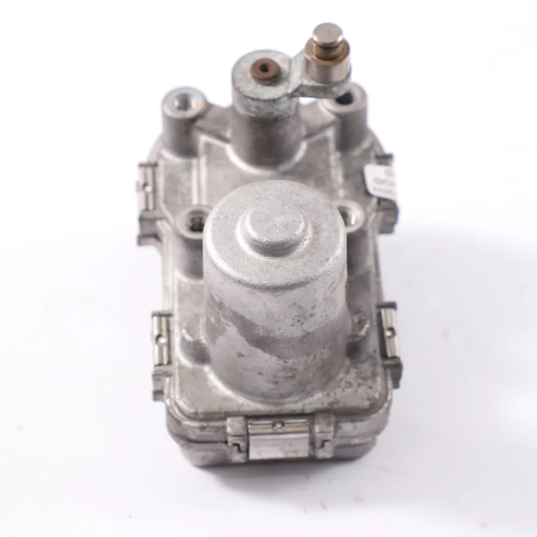 OM651 Turbo Actuator Diesel Control Module to Mercedes Sprinter W910 with Part number A6519066200 Mercedes Sprinter W910 OM651 Turbo Actuator Diesel Control Module - SKU A6519066200 - Part number A6519066200