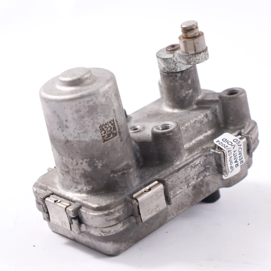 OM651 Turbo Aktuator Diesel Steuermodul Einheit für Mercedes W910 mit Teilenummer A6519066200 Mercedes W910 OM651 Turbo Aktuator Diesel Steuermodul Einheit - SKU A6519066200 - Teilenummer A6519066200