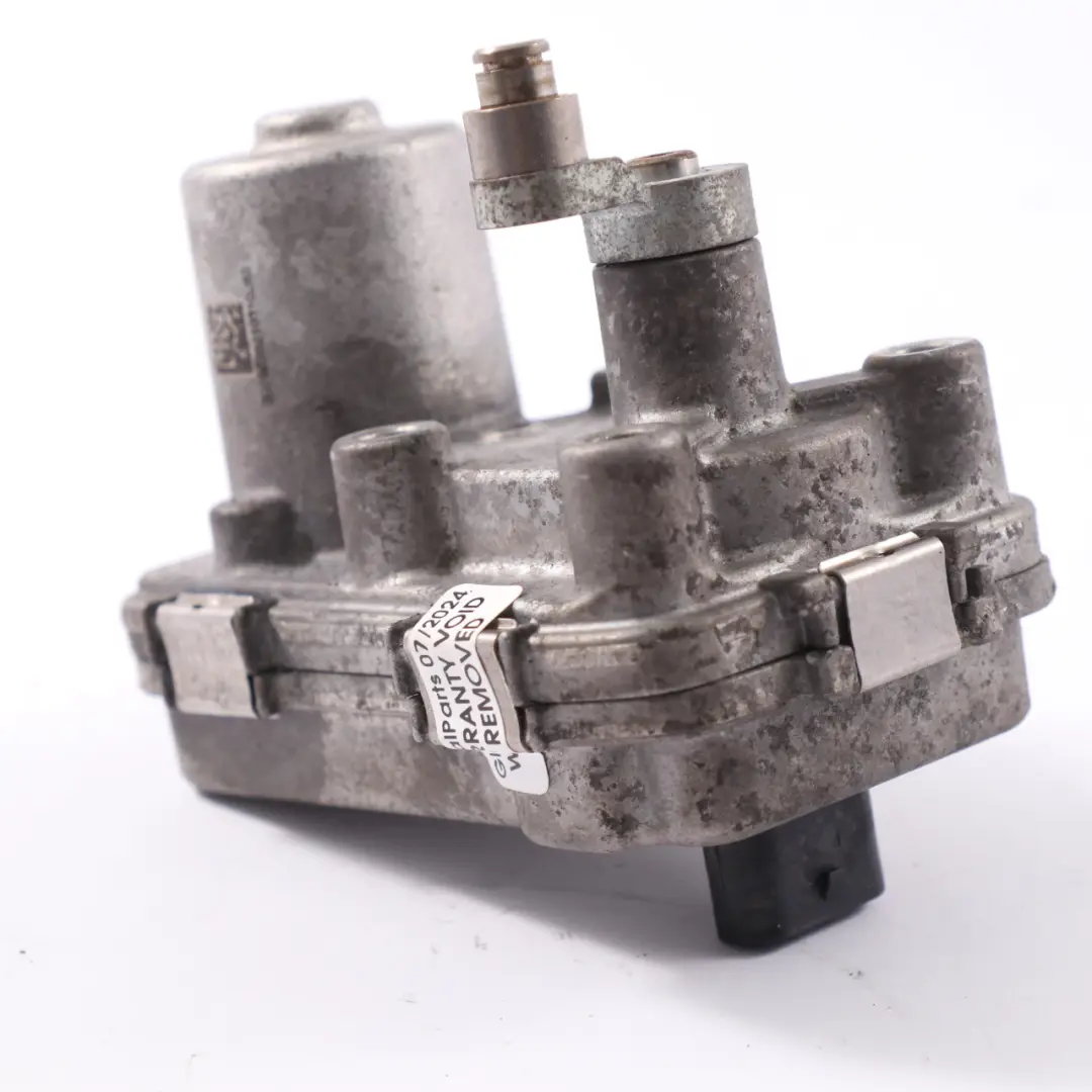 OM651 Turbo Aktuator Diesel Steuermodul Einheit für Mercedes W910 mit Teilenummer A6519066200 Mercedes W910 OM651 Turbo Aktuator Diesel Steuermodul Einheit - SKU A6519066200 - Teilenummer A6519066200