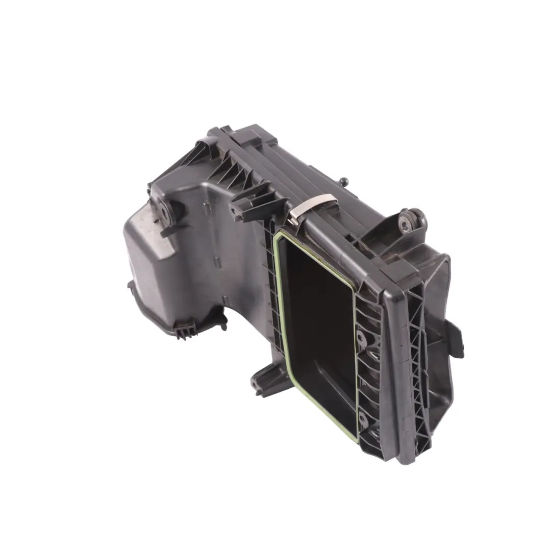 Filter Box Air Intake Silencer Filter Box to Mercedes W205 W213 Air with Part number A6540900001 Mercedes W205 W213 Air Filter Box Air Intake Silencer Filter Box - SKU A6540900001 - Part number A6540900001