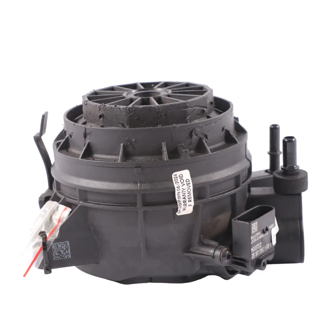 Alloggiamento filtro carburante sotto il serbatoio per Mercedes W213 con numero di parte A6540900652 Mercedes W213 Alloggiamento filtro carburante sotto il serbatoio - SKU A6540900652 - Numero di parte A6540900652