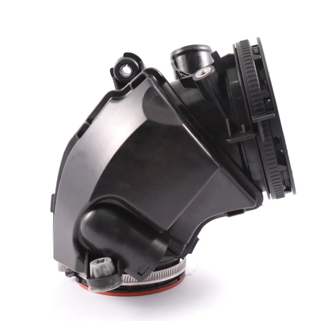 Conduit d'air Tuyau de charge d'admission pour Mercedes W213 Diesel à propos du numéro de pièce A6540902600 Mercedes W213 Diesel Conduit d'air Tuyau de charge d'admission - SKU A6540902600 - Numéro de pièce A6540902600