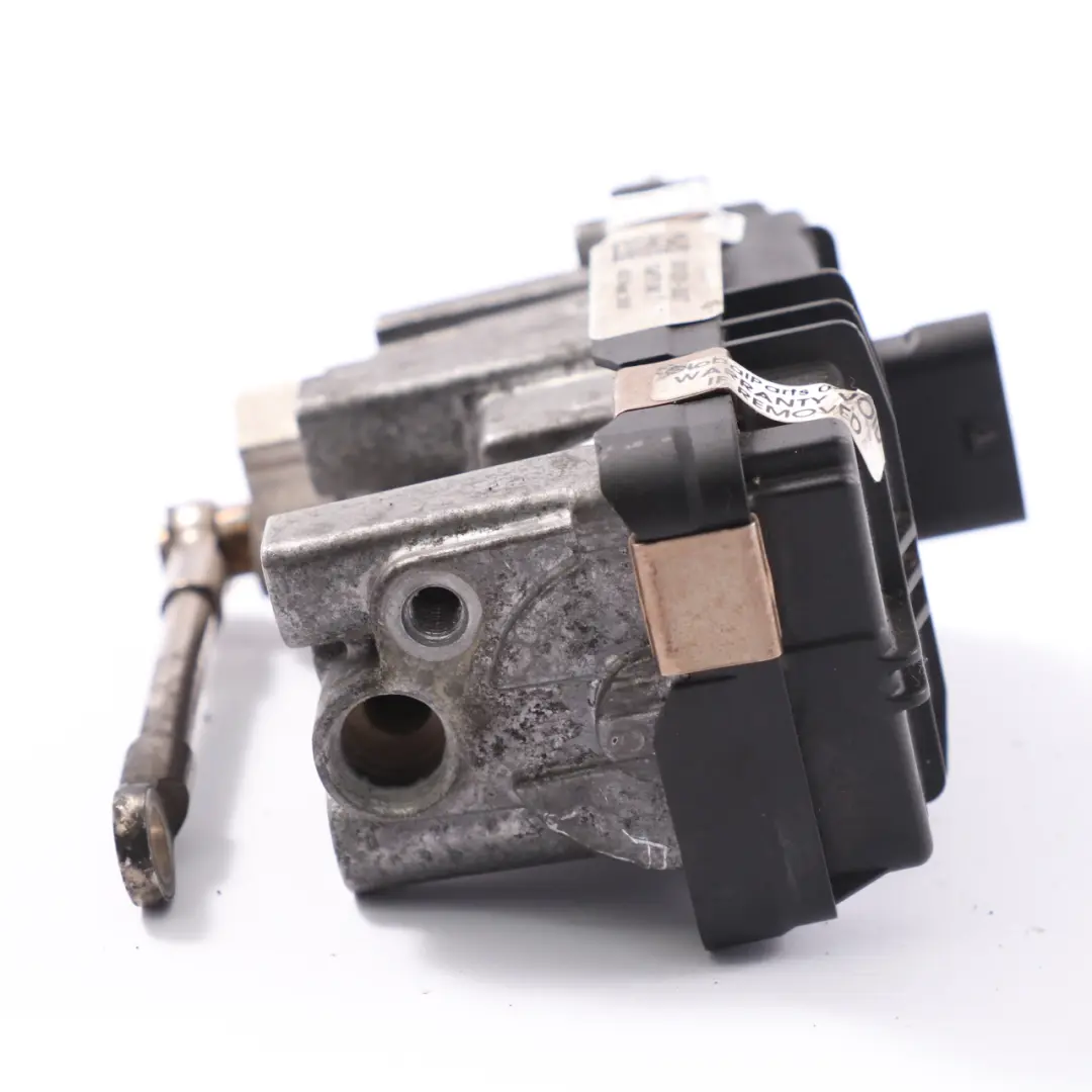 OM654.920 Actionneur de turbocompresseur 826802-0023 6NW011934 pour Mercedes W213 CDI à propos du numéro de pièce A6540903601 Mercedes W213 CDI OM654.920 Actionneur de turbocompresseur 826802-0023 6NW011934 - SKU A6540903601-2 - Numéro de pièce A6540903601