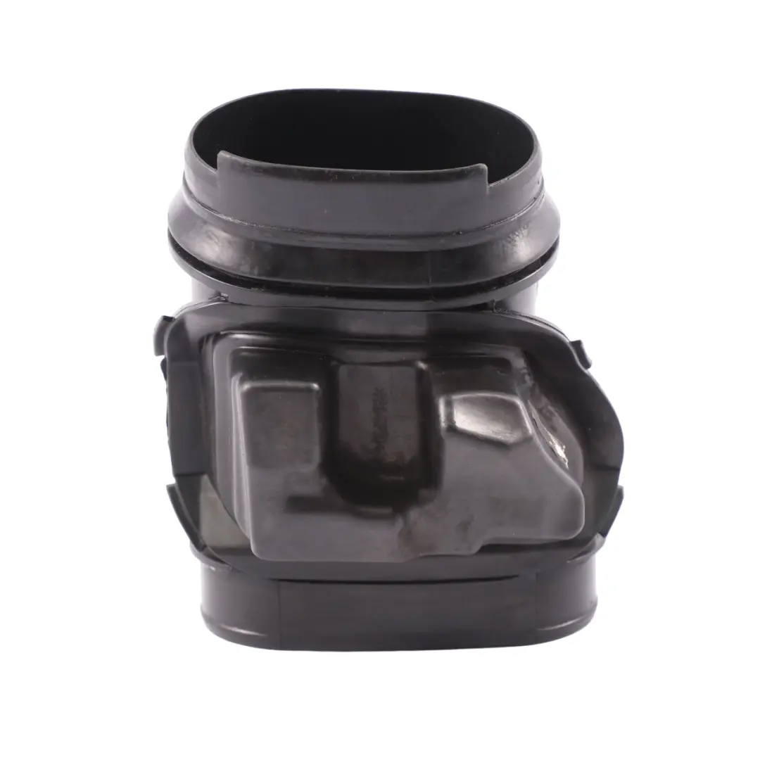 OM654 Diesel condotto aria aspirazione carica tubo per Mercedes W213 con numero di parte A6540909501 Mercedes W213 OM654 Diesel condotto aria aspirazione carica tubo - SKU A6540909501 - Numero di parte A6540909501